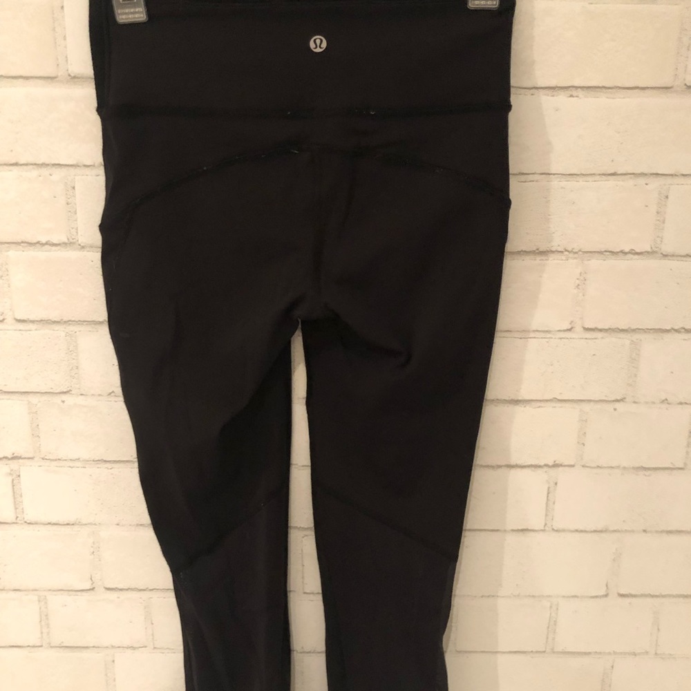 Lululemon cropped black leggings